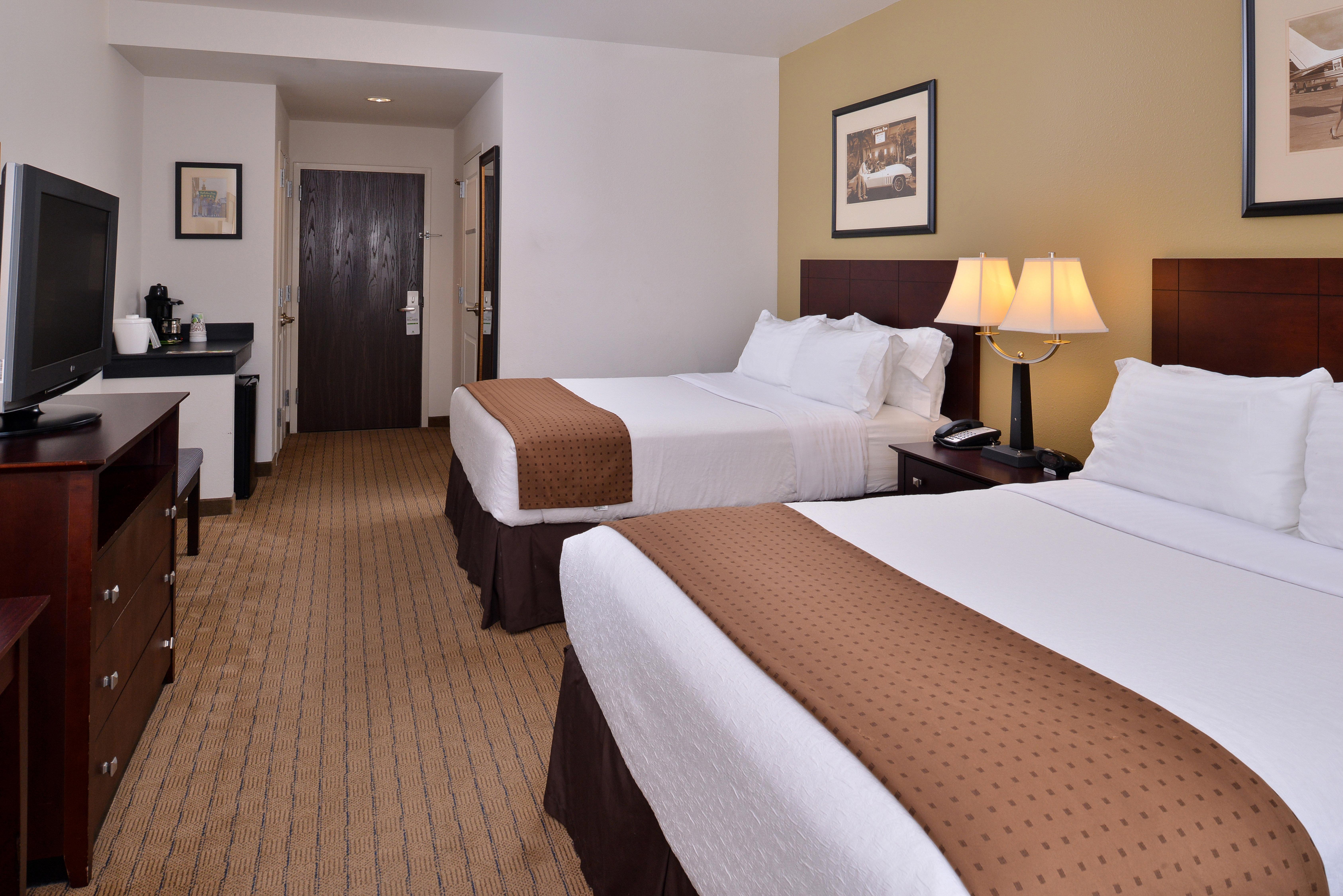 Holiday Inn Madison At The American Center By Ihg Exteriér fotografie