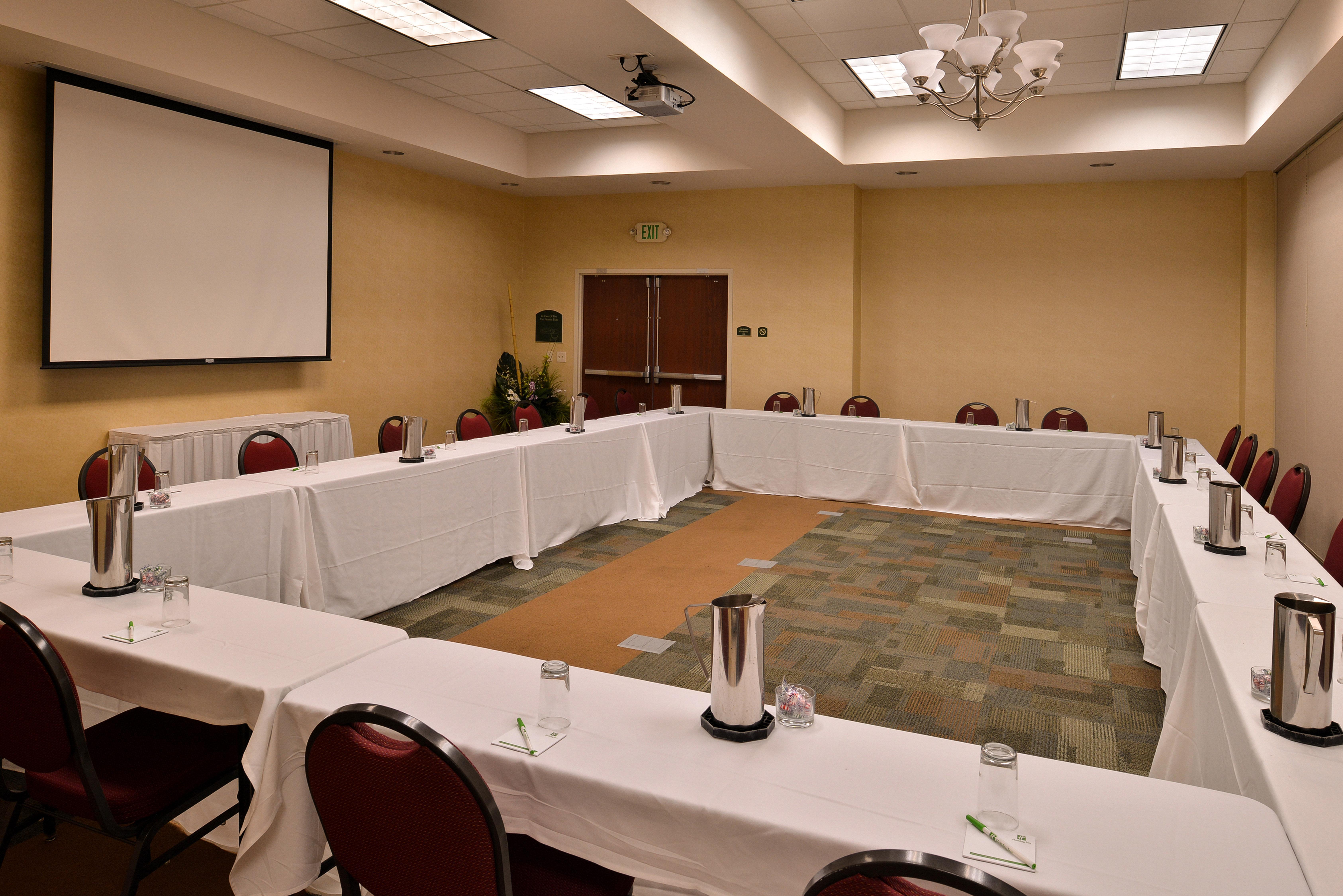 Holiday Inn Madison At The American Center By Ihg Exteriér fotografie