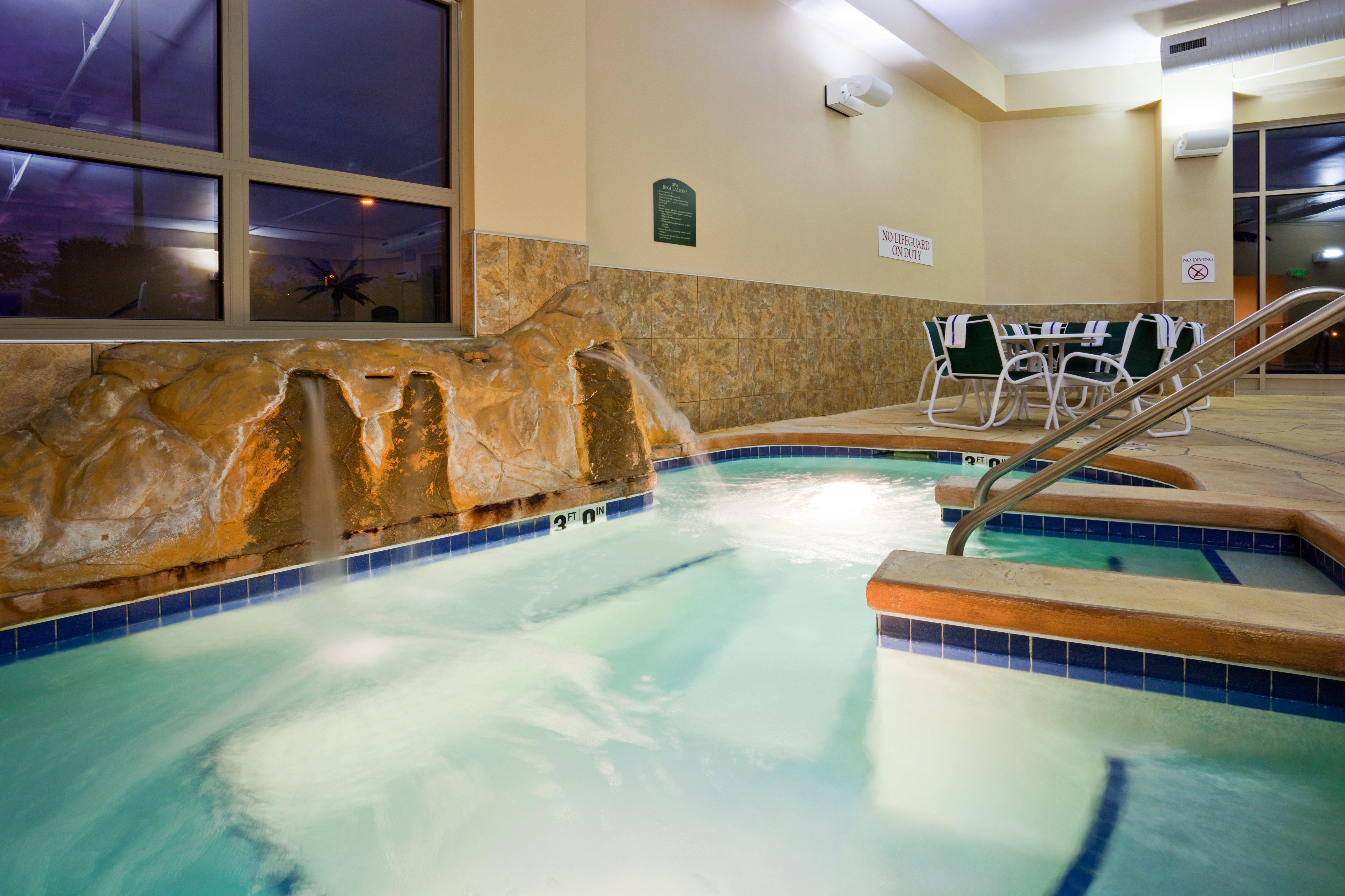Holiday Inn Madison At The American Center By Ihg Exteriér fotografie